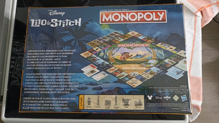 Monopoly lilo et Stitch - photo numéro 2