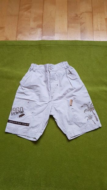 Bermuda garçon 12 mois.