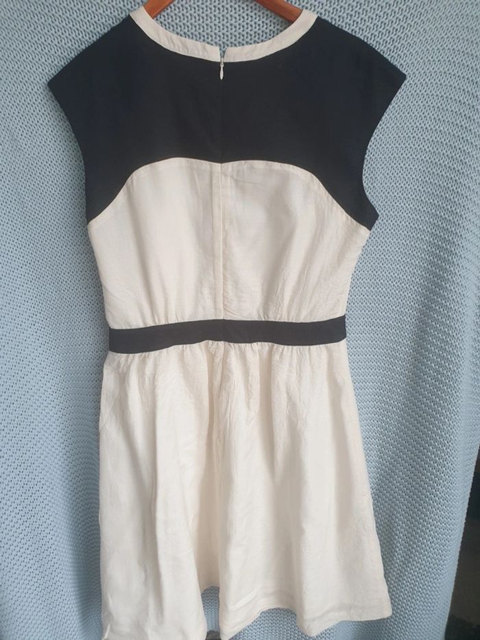 Robe bicolore - photo numéro 2