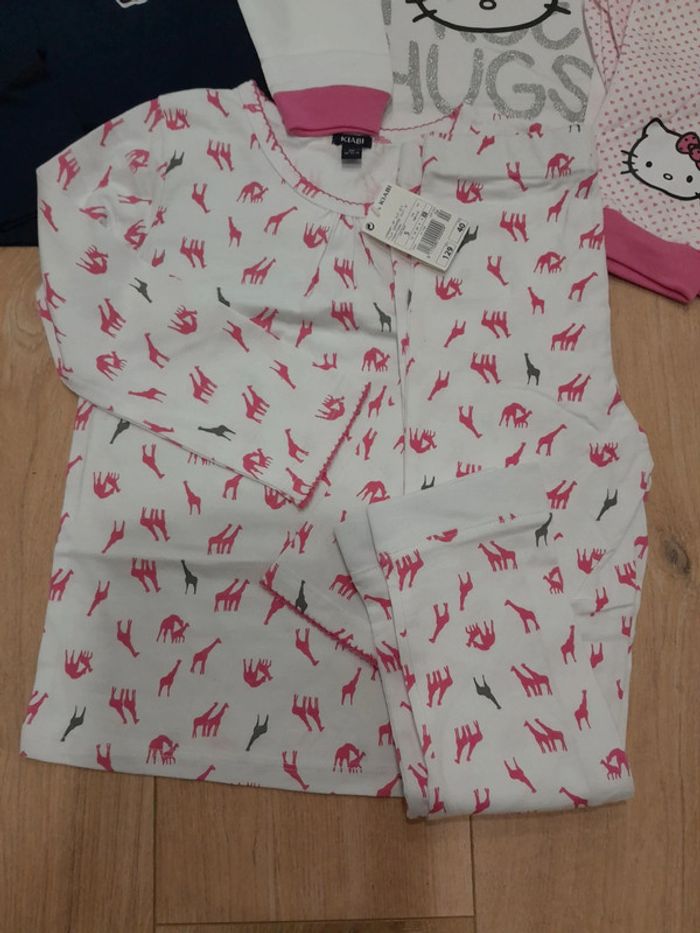 Lot 3 pyjamas 6ans - photo numéro 4
