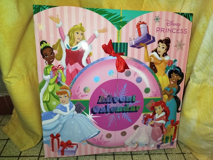 A vendre Calendrier de l'Avent Disney Princess