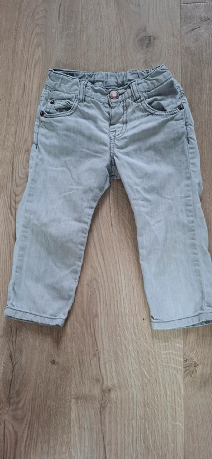 Lot 4 pantalons 18mois dont 1 neuf - photo numéro 11