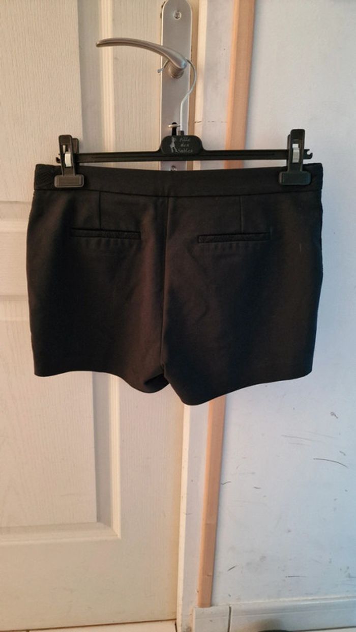 Short Naf Naf taille 38 excellent état, porté 2 fois - photo numéro 2
