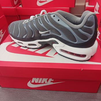 Nike tn