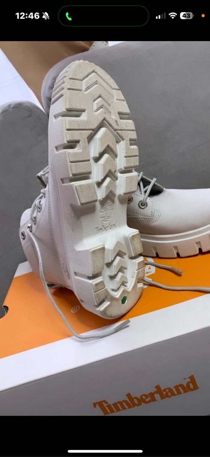 Timberland grise - photo numéro 2