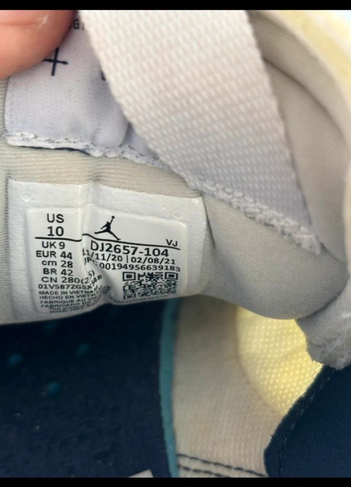 À vendre : Baskets Nike Air Jordan X Paris Saint-Germain – Taille 44 (EU - photo numéro 3