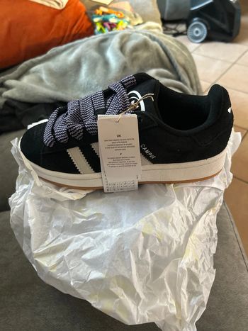 Baskets Adidas campus noir et blanc