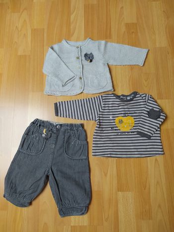 t-shirt rayé un jean gris gilet gris claire Sergent Major 12mois