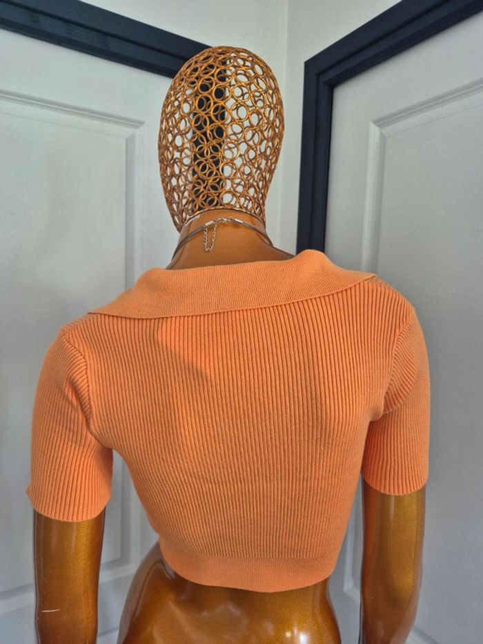 Top Court Col V Femme Orange Taille M/L - photo numéro 2