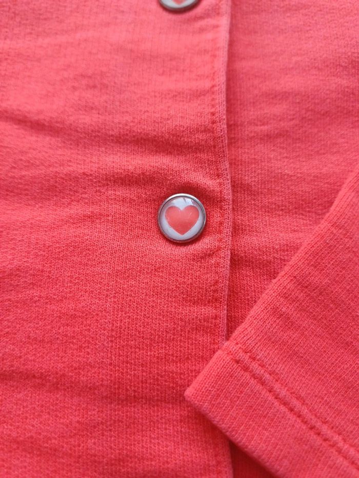 Gilet rouge 24m - photo numéro 3