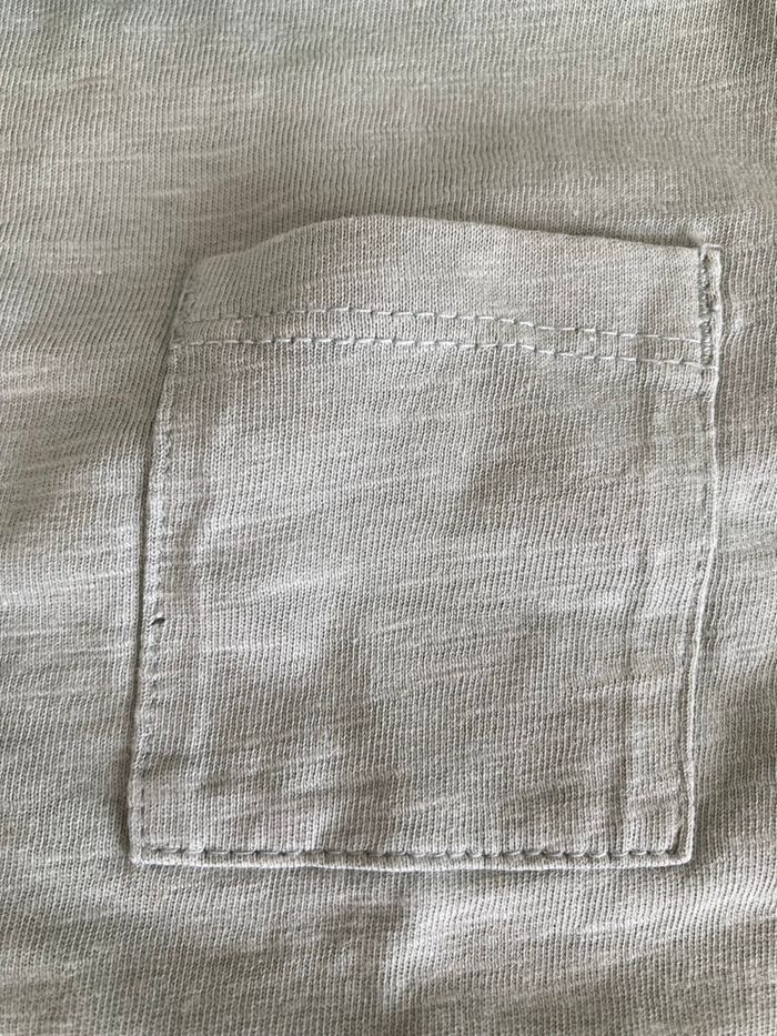 Lot 6 hauts 2 ans - photo numéro 3