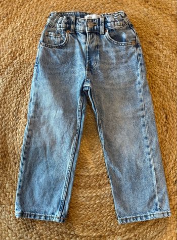 Jeans Zara coupe droite