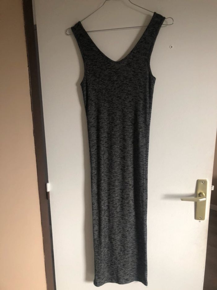 Robe longue près du corps - photo numéro 2