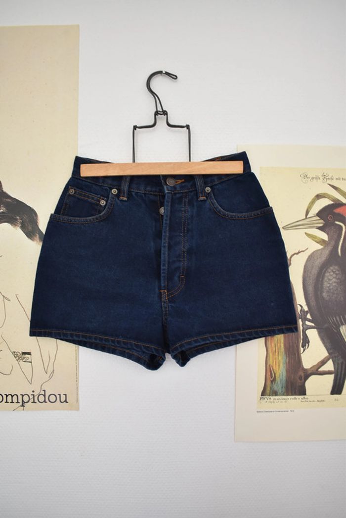 mini short en jeans - photo numéro 2