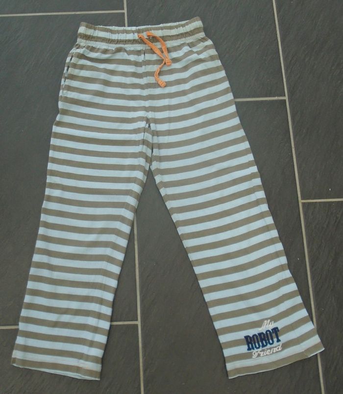 Joli pyjama "robot" garçon 6 ans - photo numéro 4