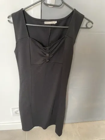 Robe les 3 suisses noire