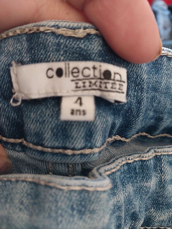 Joli short en jean Taille 4 ans - photo numéro 3
