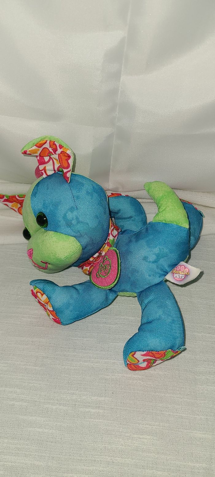 Peluche Doodle Pet bleu vert pour chien, lavable et sans marqueur - photo numéro 4