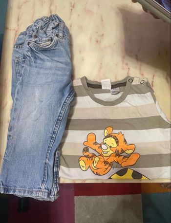 Lot 9/12 mois Disney