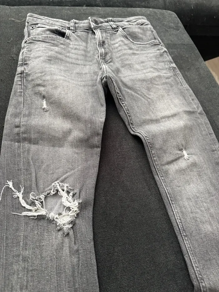 Jean super skinny troué gris homme bershka - photo numéro 2