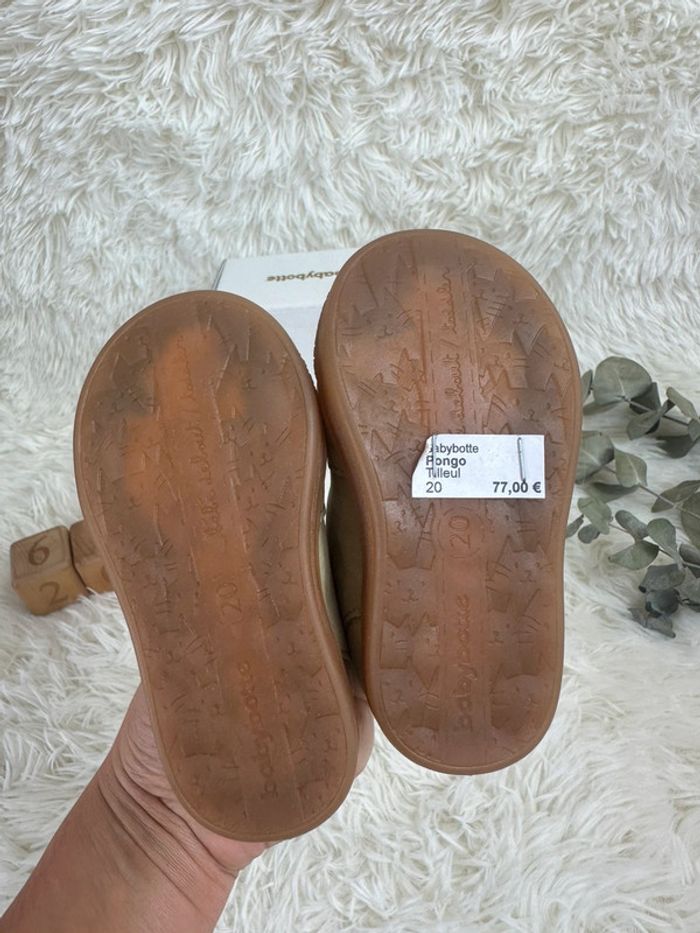 Paire de chaussures Babybotte taille 20 - photo numéro 7