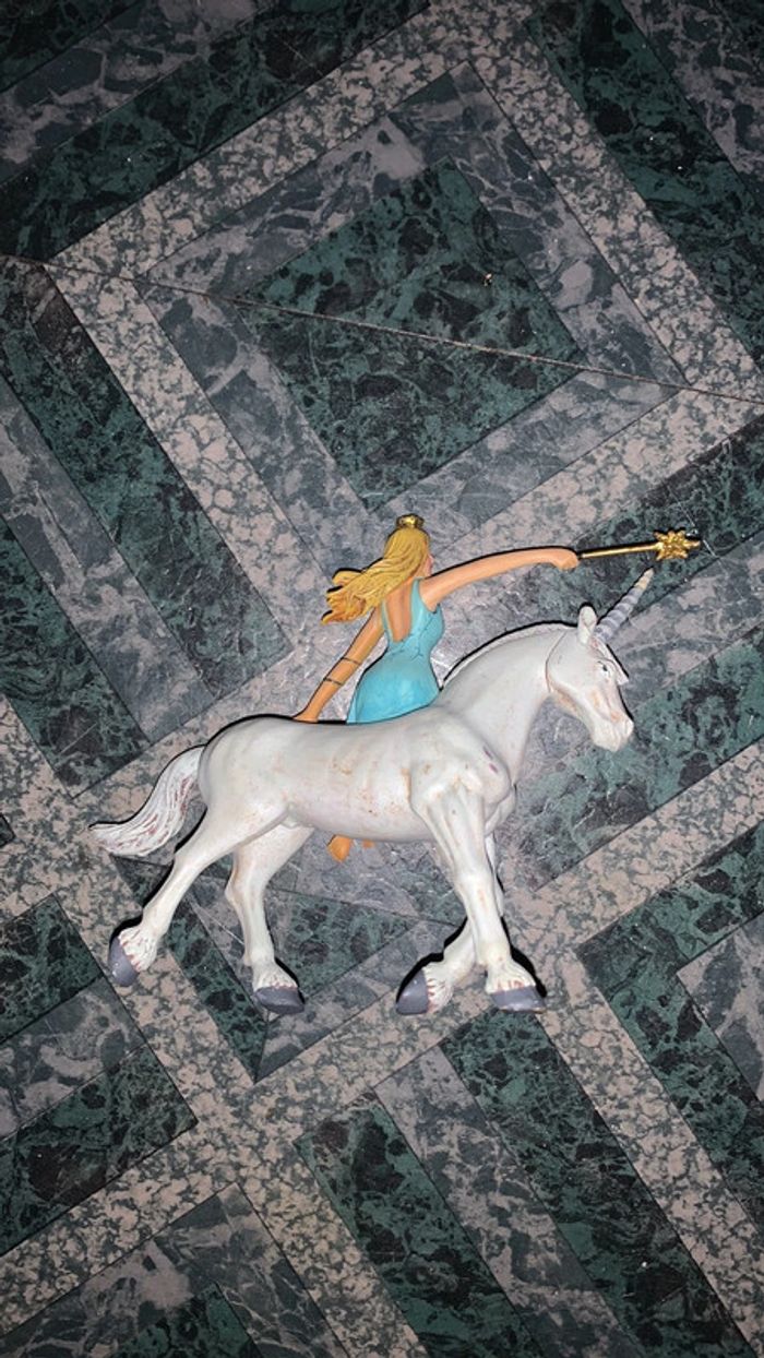 Figurine fée sur licorne plastoy - photo numéro 2