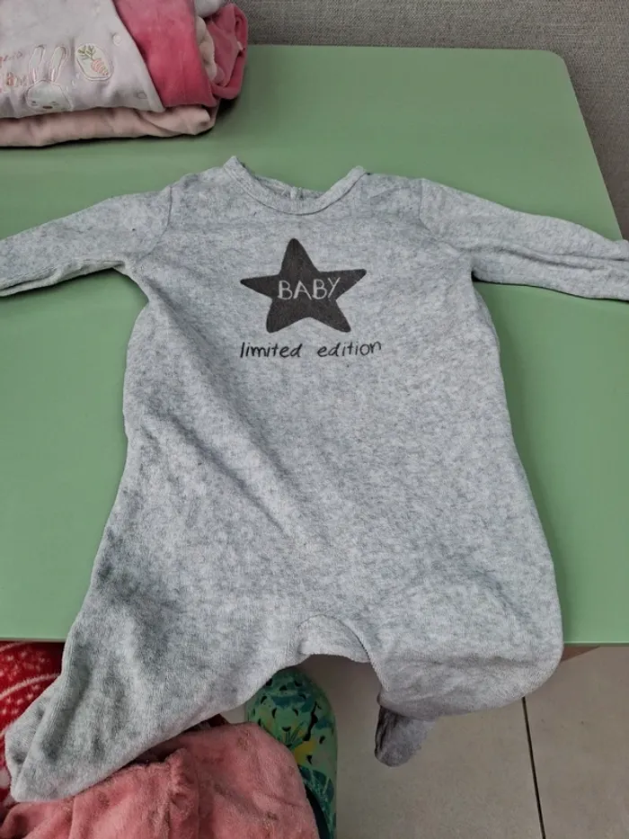 Lot de 5 pyjamas velours 12 mois fille - photo numéro 7