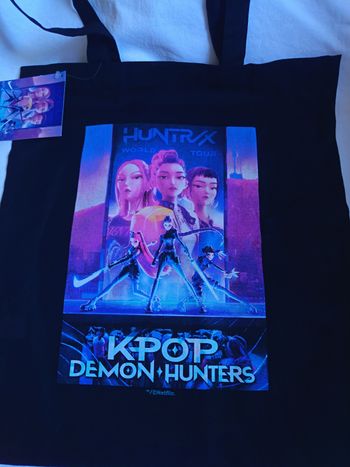 K-POP Demon Hunters Trio Tote Bag 42x37cm