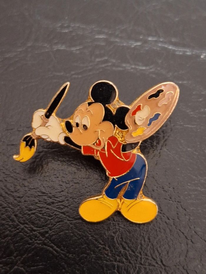 🎨 Pin Mickey Disney 🎨 - photo numéro 2