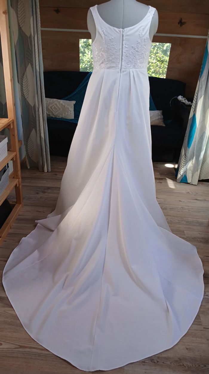 robe de mariée unique taille 48/50 - photo numéro 2