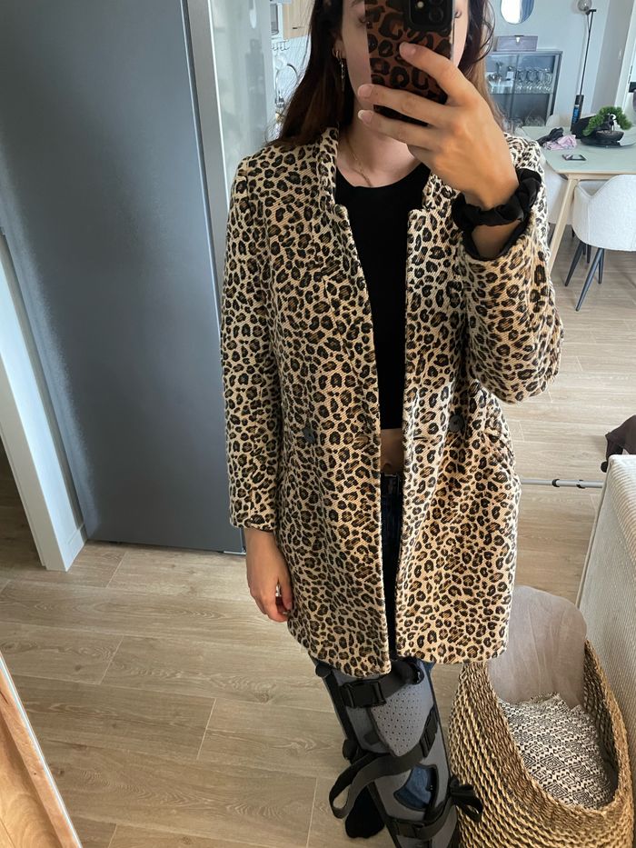 Manteau léger léopard stradivarius taille M