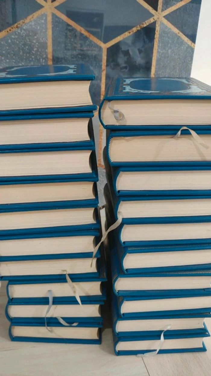 Collection 20 tomes les plus beaux contes et nouvelles éditions Cremille très bel état général - photo numéro 2