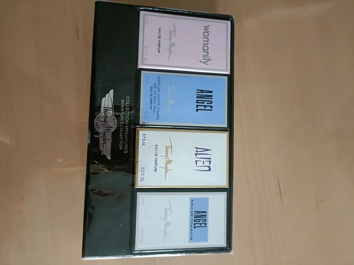 COFFRET THIERRY MUGLER 4 MINIATURES