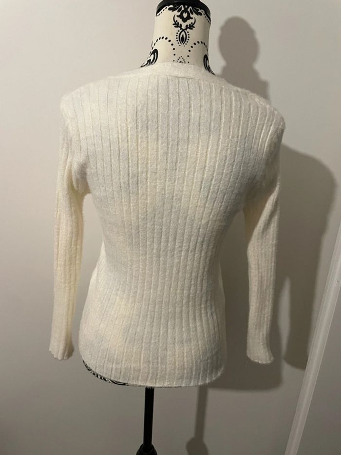 Pull manche longue tout doux blanc perle strass col V cœur neuf Aisabelle taille 36 - photo numéro 7