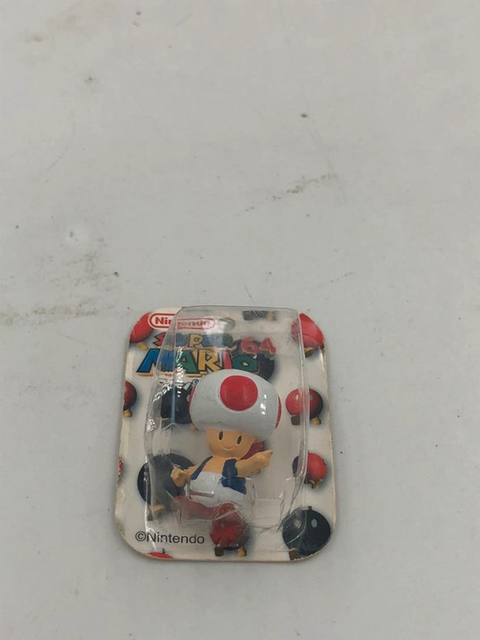 Mini Figurine Nintendo Super Mario 64 Toad Tomy neuf - photo numéro 2