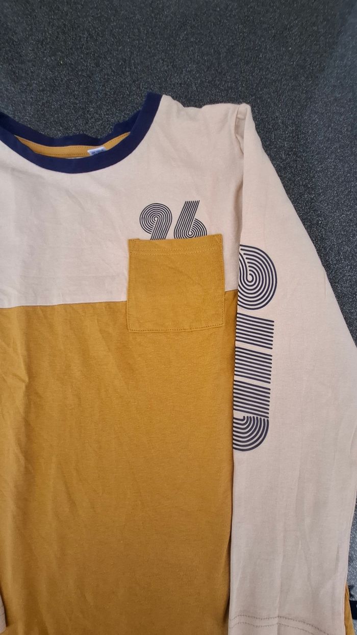 T shirt 8 ans - photo numéro 2