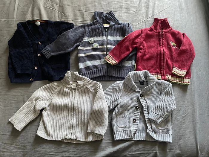 Lot 5 gilets 6 mois
