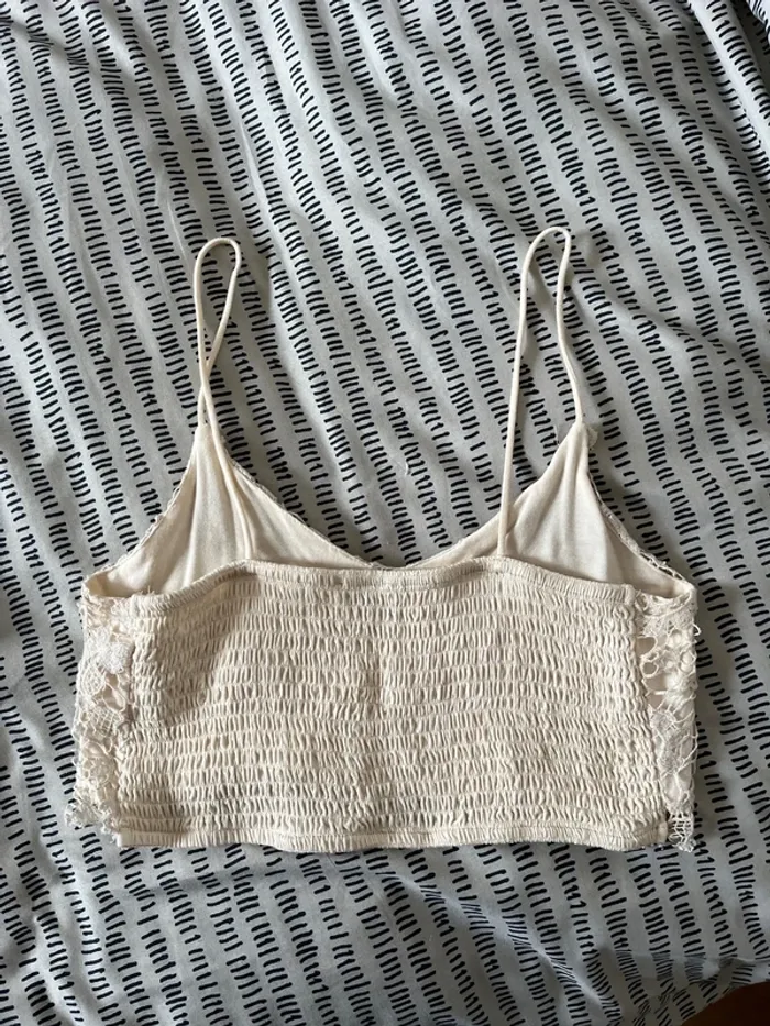 Haut dentelle - photo numéro 2