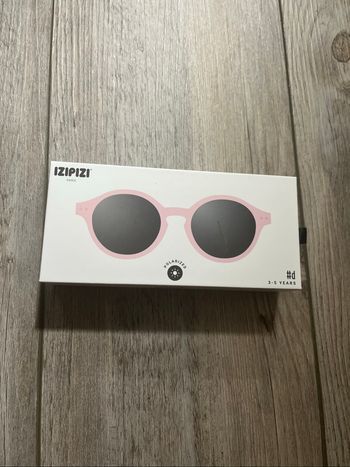 Lunettes de soleil IZIPIZI rose