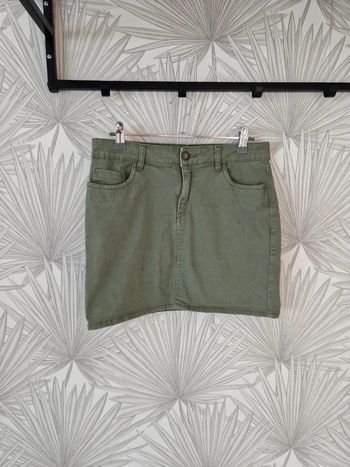 Jolie jupe kaki Kiabi pour l'été taille 36