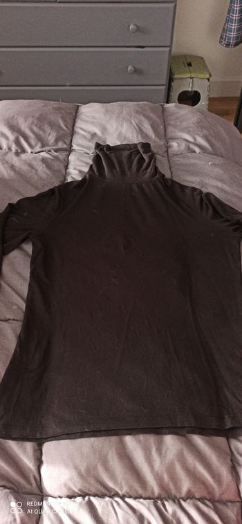 Sous pull marron t. 40