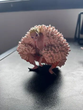Figurine One Piece - Doflamingo