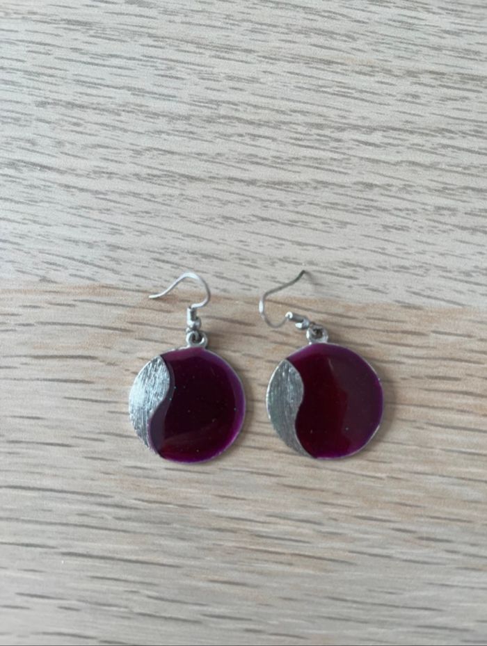 Boucles d'oreilles violettes - photo numéro 2