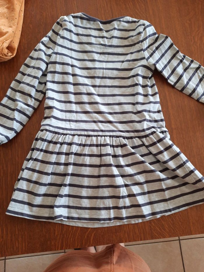 Lot 2 robes - photo numéro 6