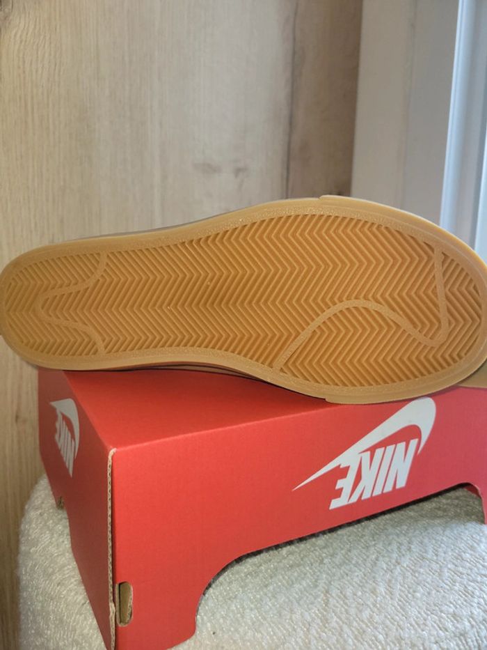 Baskets Nike Court legacy T 35 - photo numéro 4