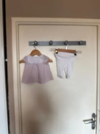 Ensemble bébé fille cyrillus kiabi 1 mois / naissance