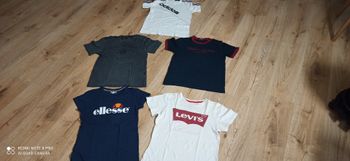 Lot de 5 t shirts de marque 12 ans