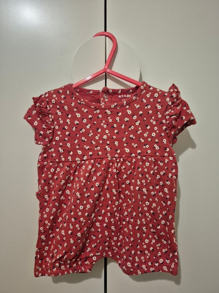 Barboteuse Kiabi taille 6 mois
