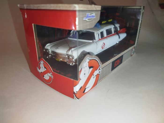 Jada Toy SOS Fantômes Ecto-1       1/48 - photo numéro 3