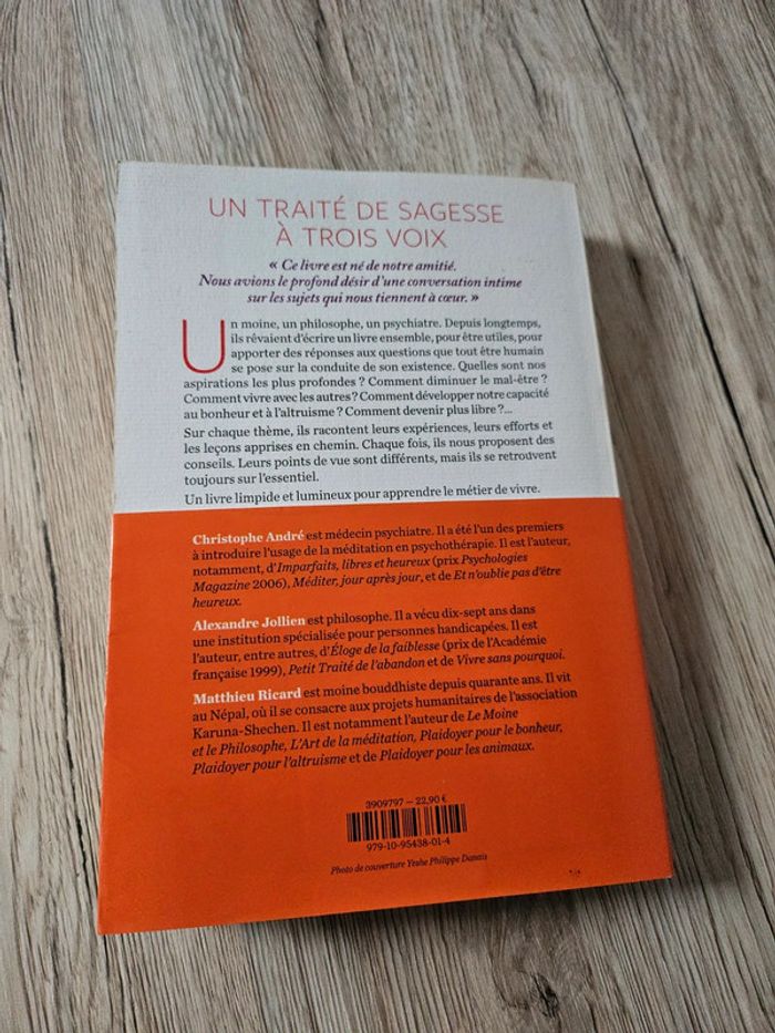 Livre Trois Amis en Quête de Sagesse - photo numéro 2